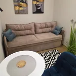Demar Vakarchuka Apartman Lviv