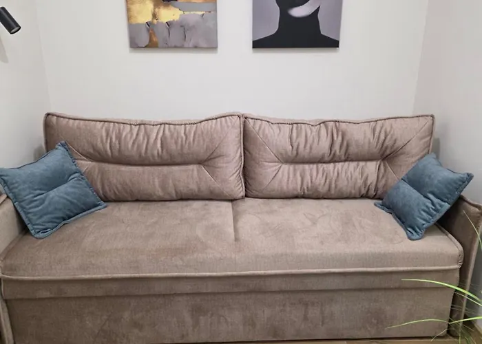 Demar Vakarchuka Apartman *